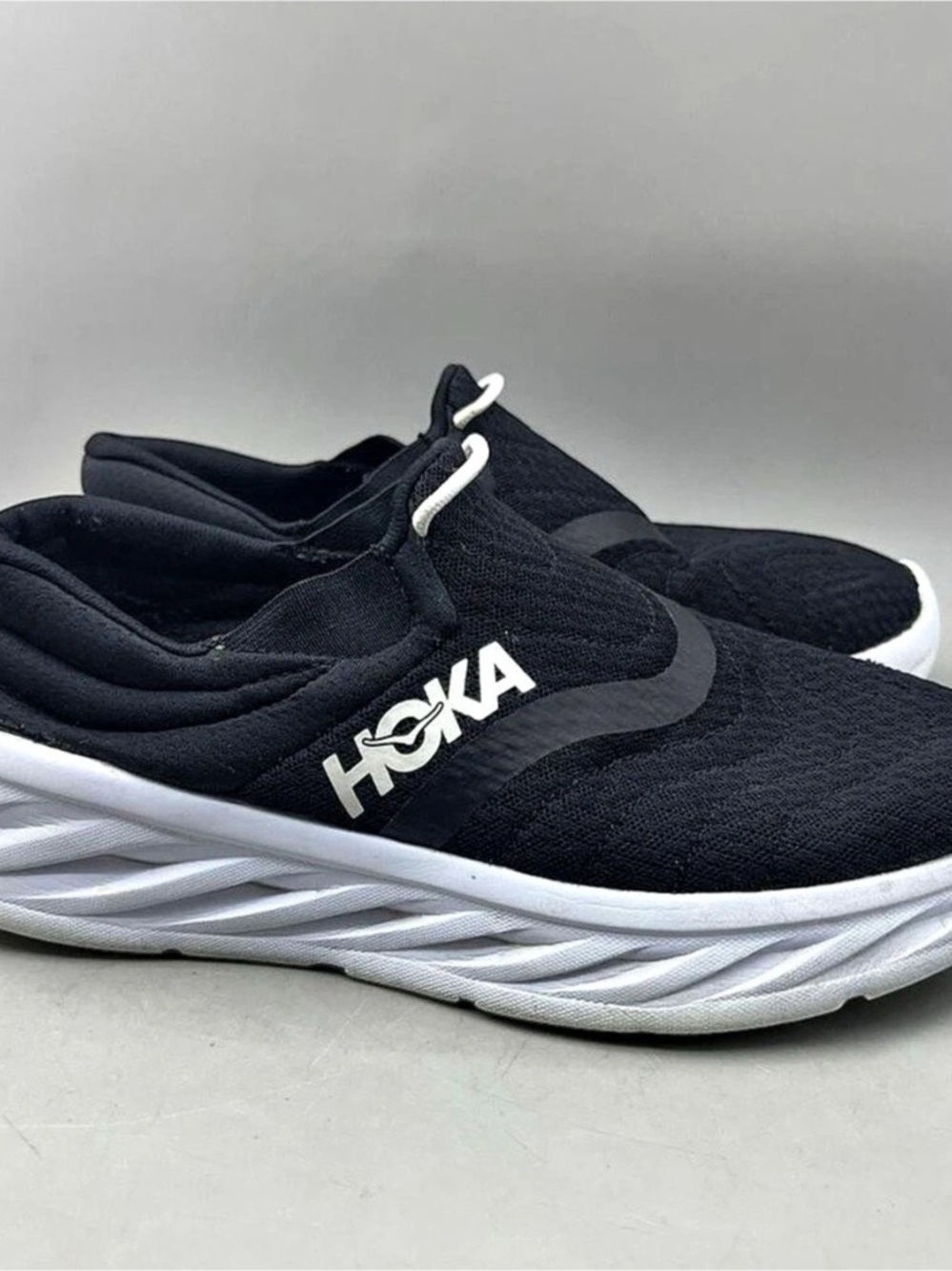 HOKA ONE W Ora Recovery Shoe 2 Black & White US 9